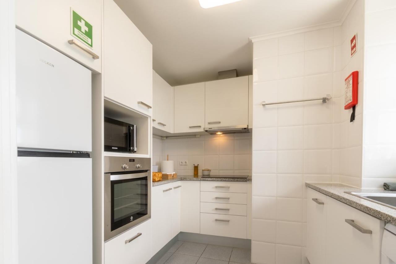 Atlantic Penthouse - City, Montain & Ocean - Free Parking Apartment Ponta Delgada (Sao Miguel)