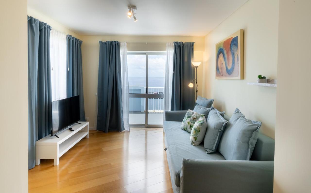 Atlantic Penthouse - City, Montain & Ocean - Free Parking Apartment